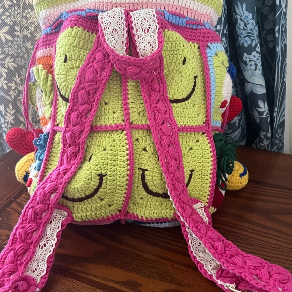 Handmade crochet backpack - Picture 2 of 9